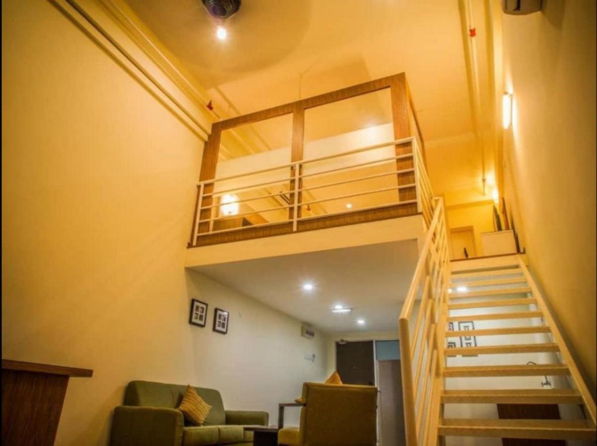 THE CEO Executive Suites Bayan Lepas Exterior foto